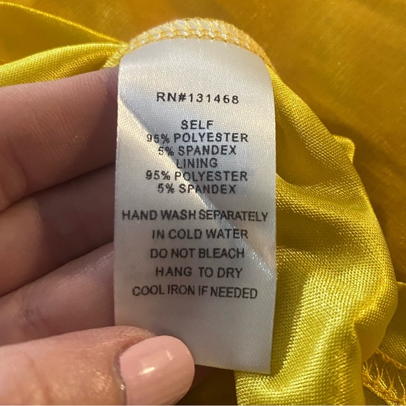 VICI Medium Yellow Puff Sleeve Babydoll Dress, Smocked Back, Knee Length NWT - Picture 8 of 9